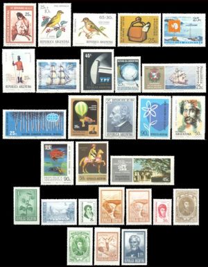 ARGENTINA - 1972 AÑO COMPLETO - 18 SELLOS CONMEMORATIVOS + 10 ORDINARIOS - MINT