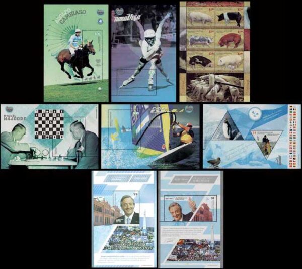 ARGENTINA - 2011 COMPLETE YEAR - 28 COMMEMORATIVES STAMPS & 14 SOUVENIR SHEETS - MNH - Image 3