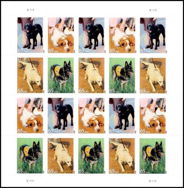 ESTADOS UNIDOS/SELLOS 2012 - PERROS - ANIMALES DOMESTICOS - YV 4450/53 - HOJA - AUTO ADHESIVO - NUEVO