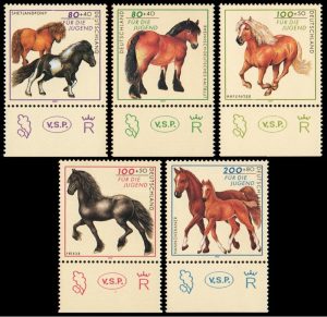 ALEMANIA/SELLOS, 1997 - CABALLOS - YV 1752/56 - 5 VALORES - NUEVO