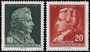 ALEMANIA ORIENTAL (DDR)/SELLOS, 1956 - MUSICA CLASICA -- MOZART - YV 235/36 - 2 VALORES - NUEVO - MINT