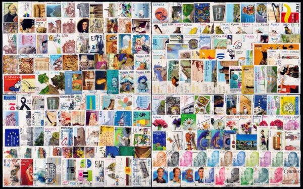 SPAIN/STAMPS, 2000-2012 - LOT OF 200 STAMPS FROM SPAIN - MODERN - USED