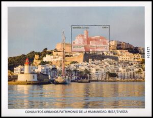 ESPAÑA/SELLOS, 2023 - CONJUNTOS URBANOS - PATRIMONIO DE LA HUMANIDAD - IBIZA (EIVISSA) - YV F 5436 - BLOQUE - MINT